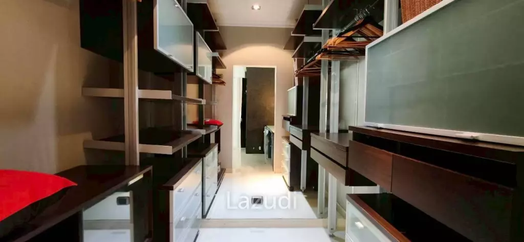 Exclusive Modern Villa at Majestic Residence
