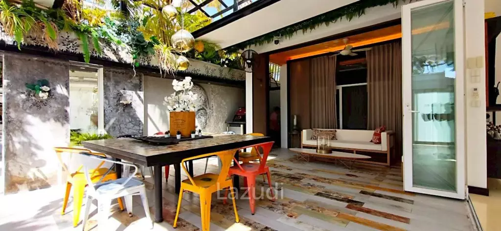 Exclusive Modern Villa at Majestic Residence