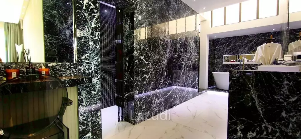 Exclusive Modern Villa at Majestic Residence
