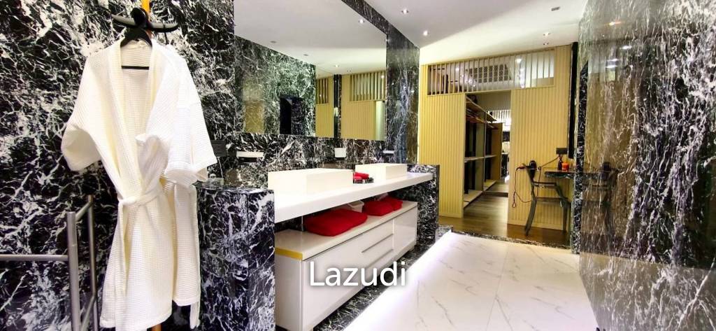 Exclusive Modern Villa at Majestic Residence
