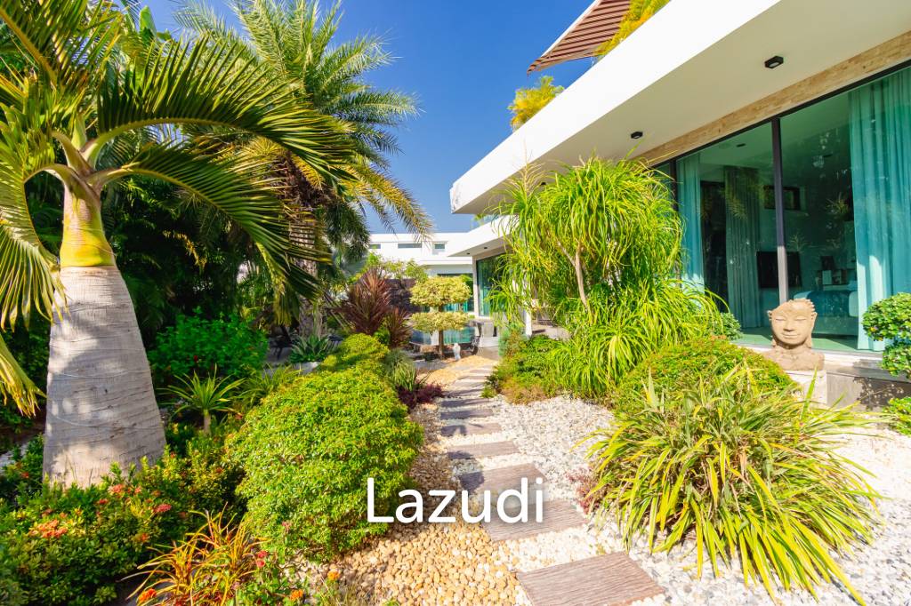 LA LUA : LUXURIOUS 2 STOREY 4 BED POOL VILLA