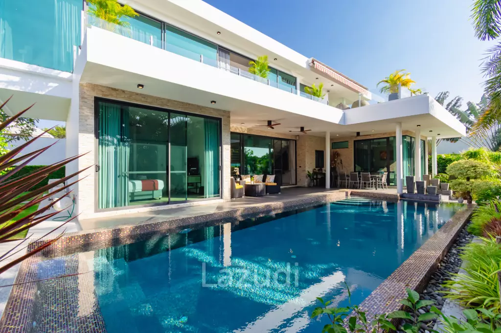 LA LUA : LUXURIOUS 2 STOREY 4 BED POOL VILLA