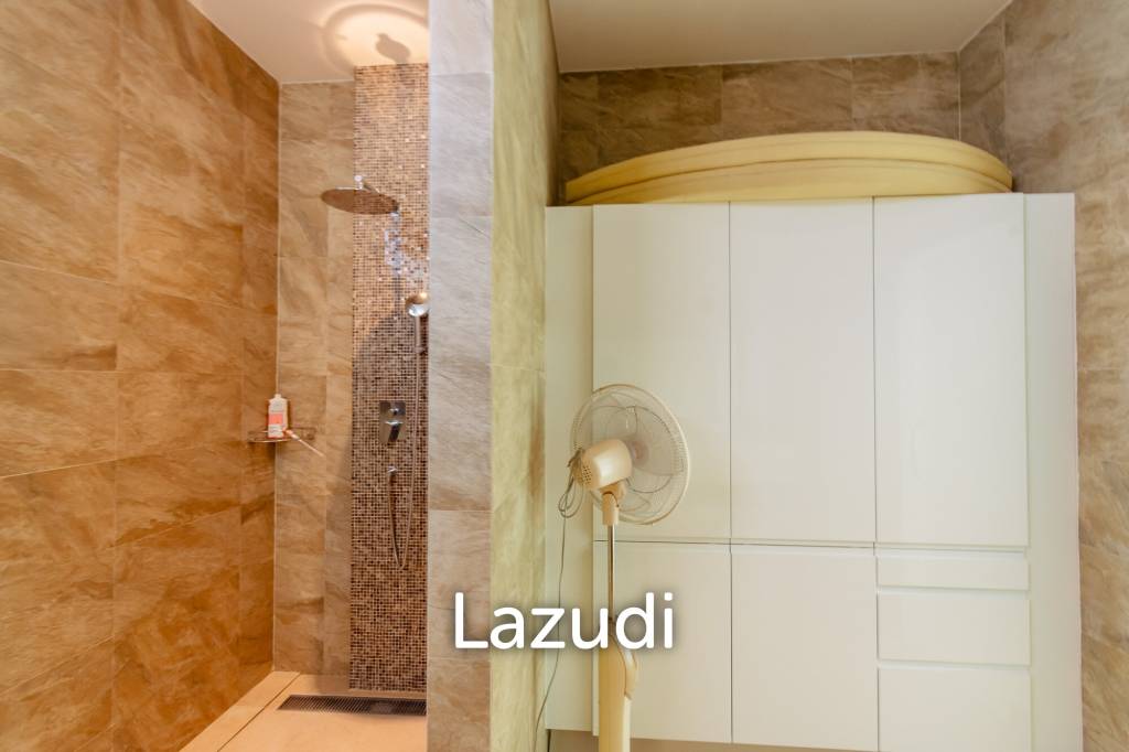 LA LUA : LUXURIOUS 2 STOREY 4 BED POOL VILLA