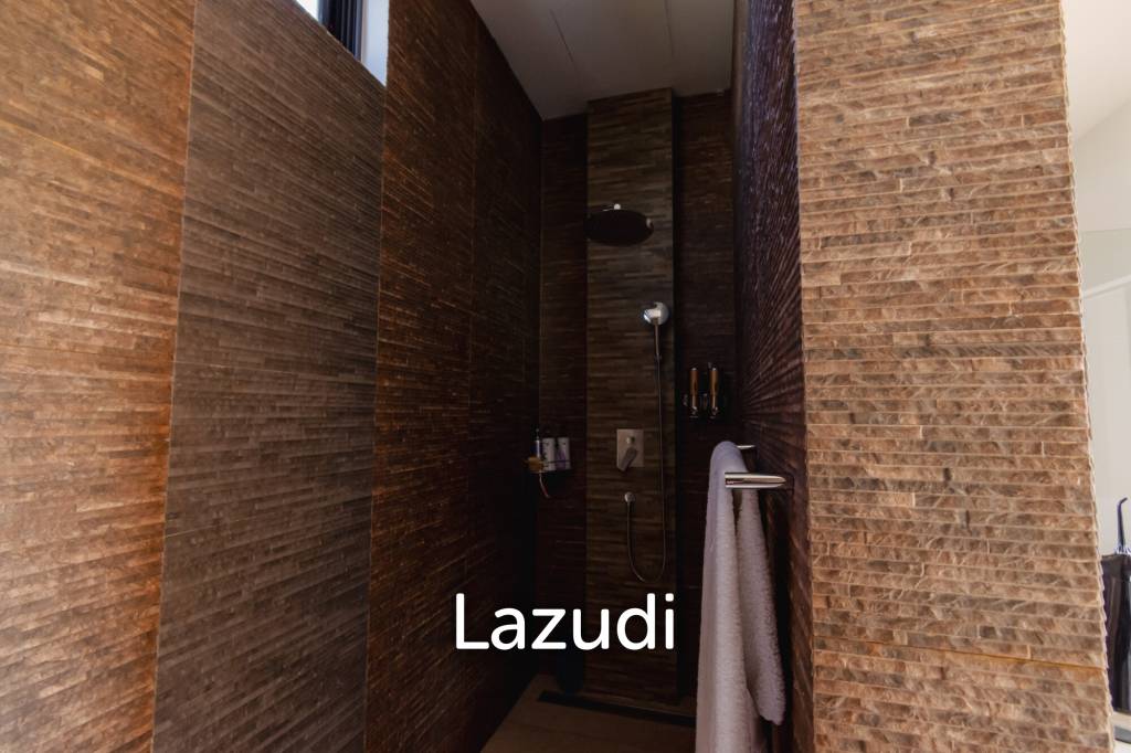 LA LUA : LUXURIOUS 2 STOREY 4 BED POOL VILLA