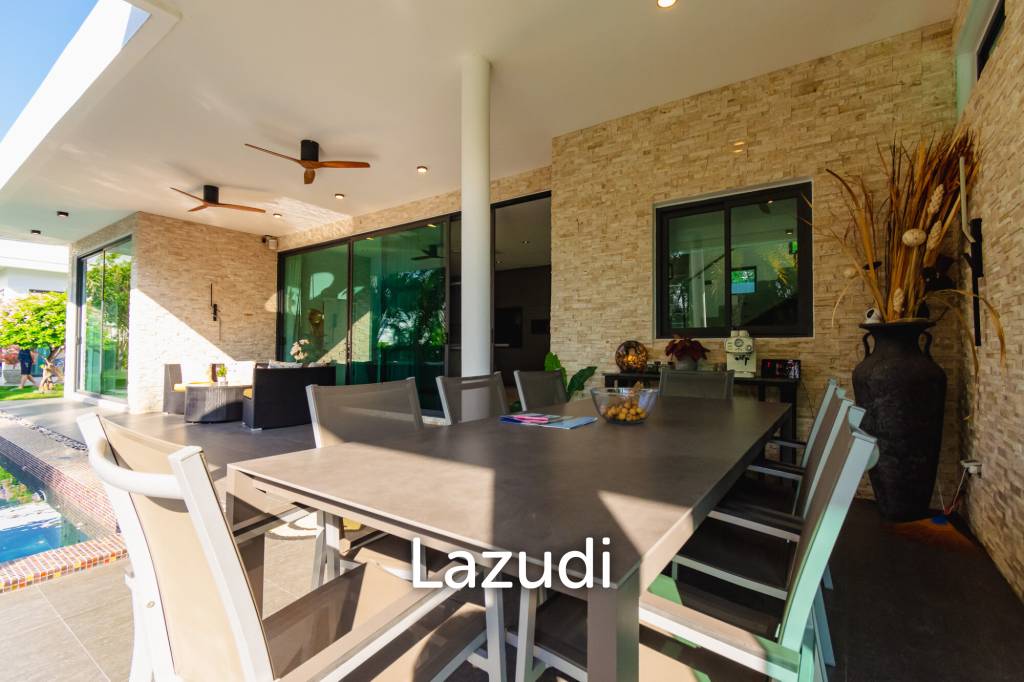 LA LUA : LUXURIOUS 2 STOREY 4 BED POOL VILLA