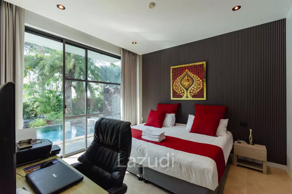 LA LUA : LUXURIOUS 2 STOREY 4 BED POOL VILLA