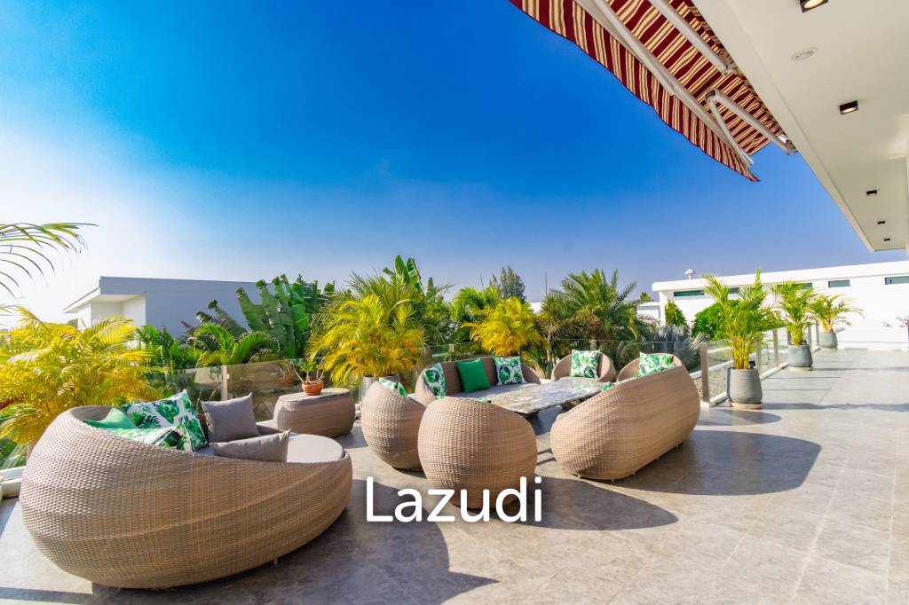 LA LUA : LUXURIOUS 2 STOREY 4 BED POOL VILLA