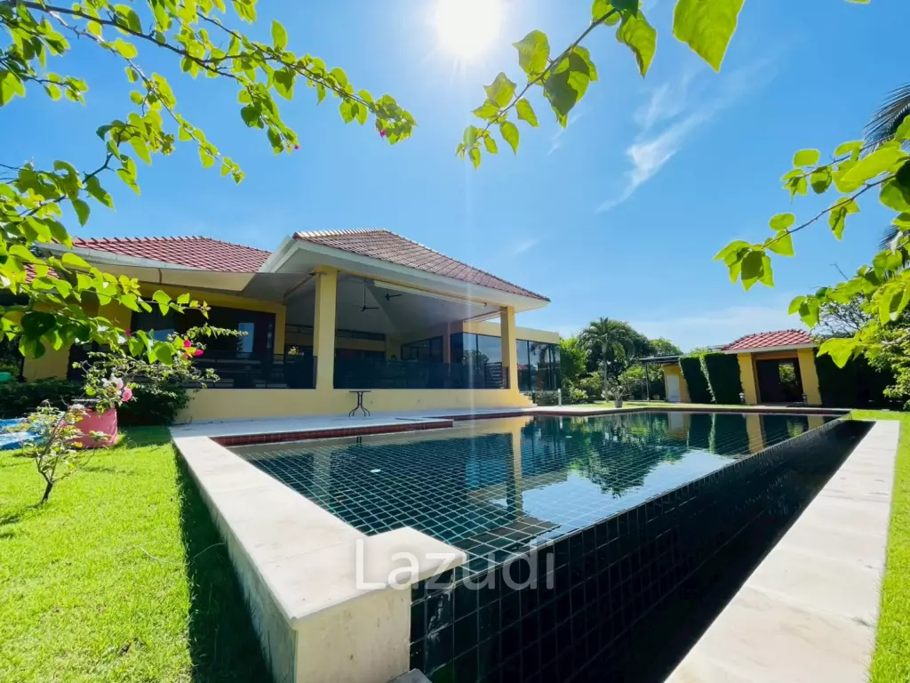 4 Bedroom Villa Large Pool on 2200 Sqm Plot in Baan Ing Phu Hua Hin