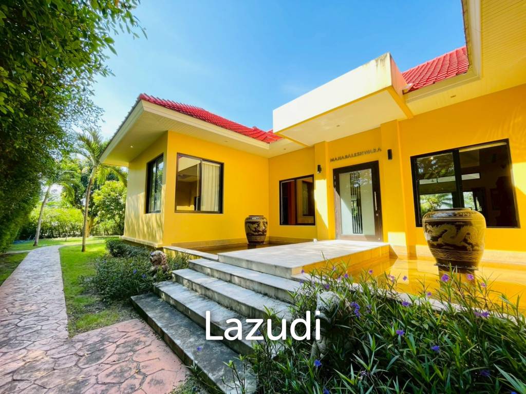 4 Bedroom Villa Large Pool on 2200 Sqm Plot in Baan Ing Phu Hua Hin