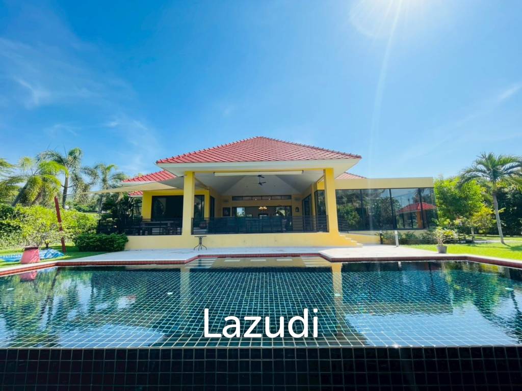 4 Bedroom Villa Large Pool on 2200 Sqm Plot in Baan Ing Phu Hua Hin