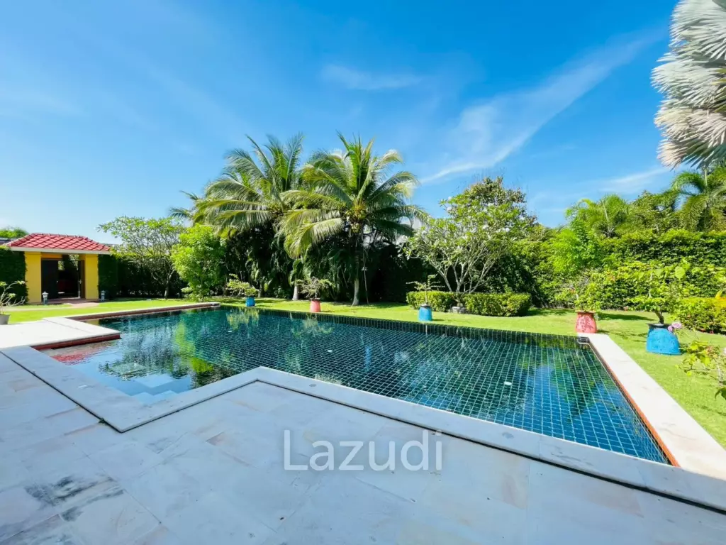 4 Bedroom Villa Large Pool on 2200 Sqm Plot in Baan Ing Phu Hua Hin