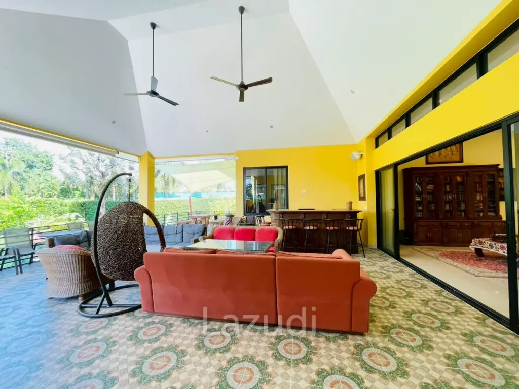 4 Bedroom Villa Large Pool on 2200 Sqm Plot in Baan Ing Phu Hua Hin