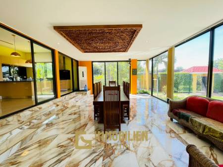 Terrain de 2200 m² / surface habitable de 450 m² / dans un complexe résidentiel exclusif