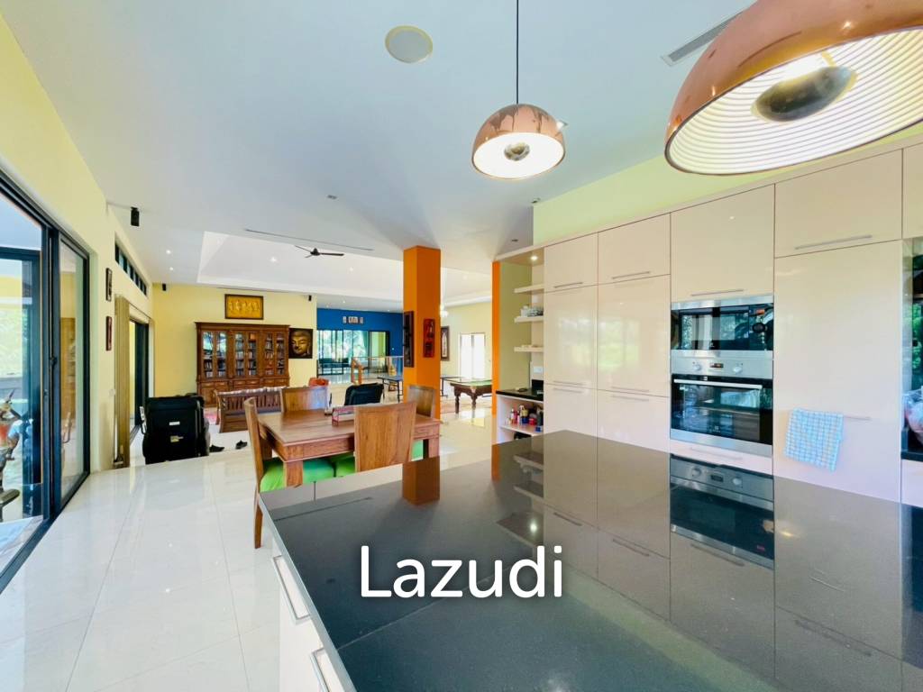 4 Bedroom Villa Large Pool on 2200 Sqm Plot in Baan Ing Phu Hua Hin