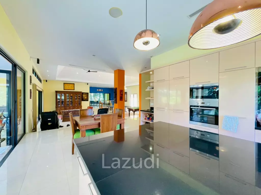 4 Bedroom Villa Large Pool on 2200 Sqm Plot in Baan Ing Phu Hua Hin