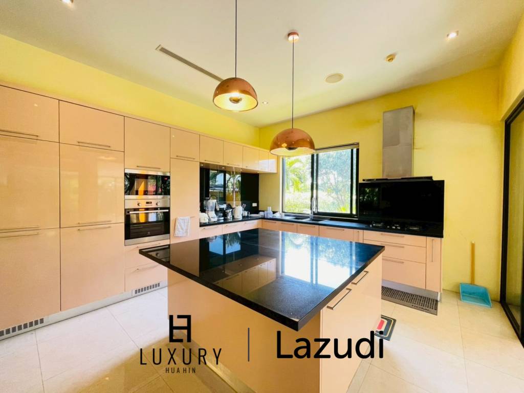 4 Bedroom Villa Large Pool on 2200 Sqm Plot in Baan Ing Phu Hua Hin