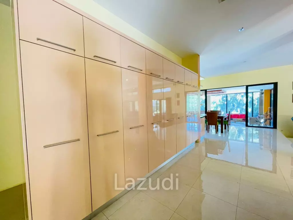 4 Bedroom Villa Large Pool on 2200 Sqm Plot in Baan Ing Phu Hua Hin