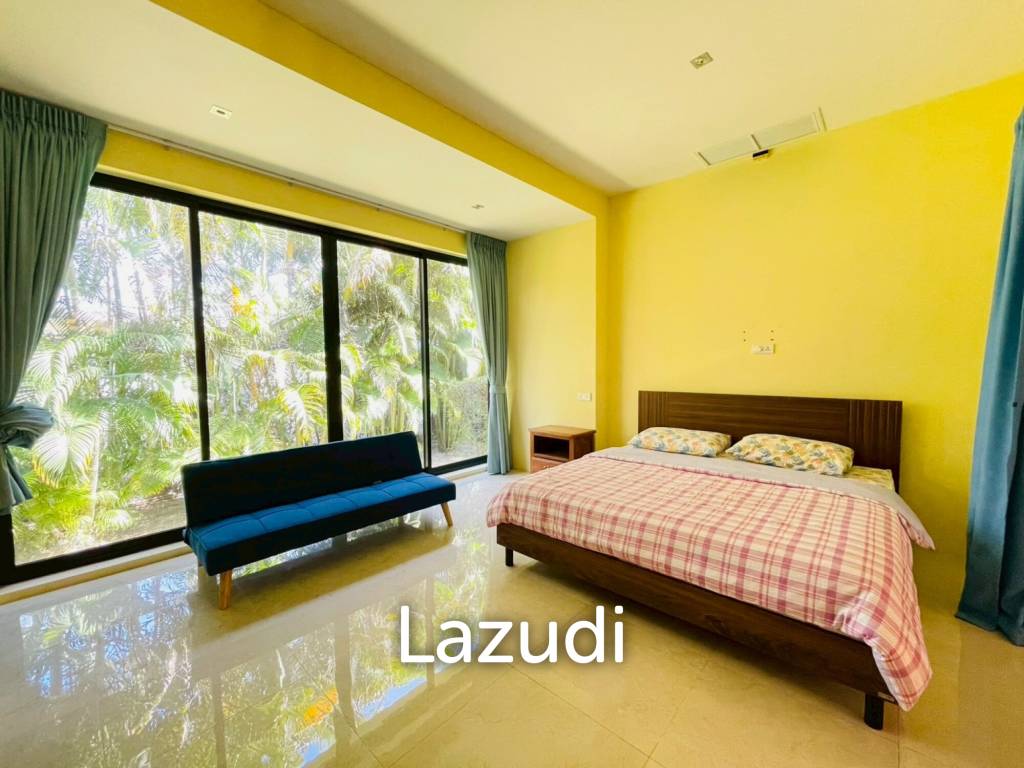 4 Bedroom Villa Large Pool on 2200 Sqm Plot in Baan Ing Phu Hua Hin