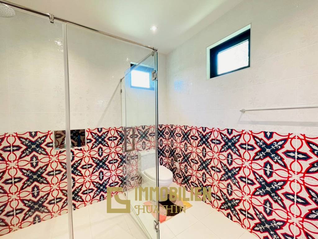 Terrain de 2200 m² / surface habitable de 450 m² / dans un complexe résidentiel exclusif