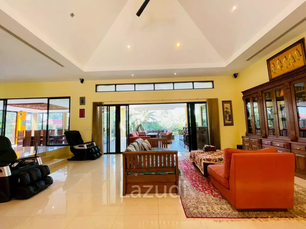 4 Bedroom Villa Large Pool on 2200 Sqm Plot in Baan Ing Phu Hua Hin