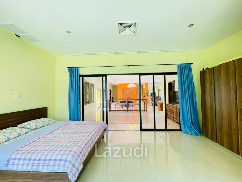 4 Bedroom Villa Large Pool on 2200 Sqm Plot in Baan Ing Phu Hua Hin