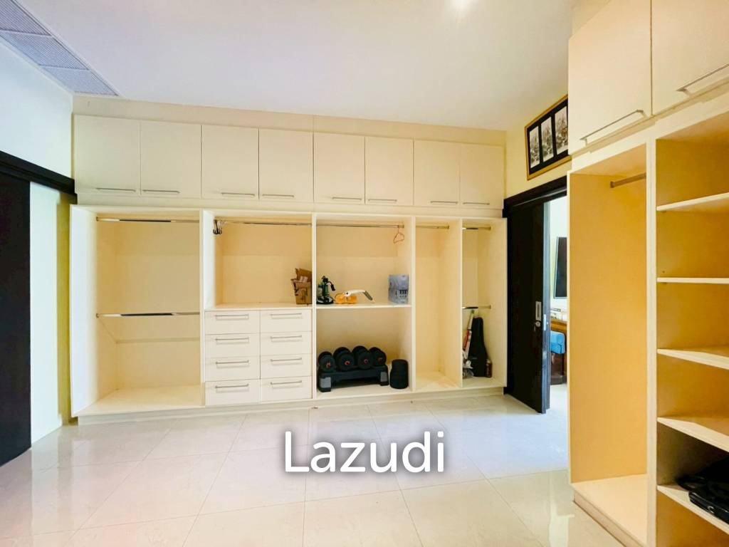 4 Bedroom Villa Large Pool on 2200 Sqm Plot in Baan Ing Phu Hua Hin