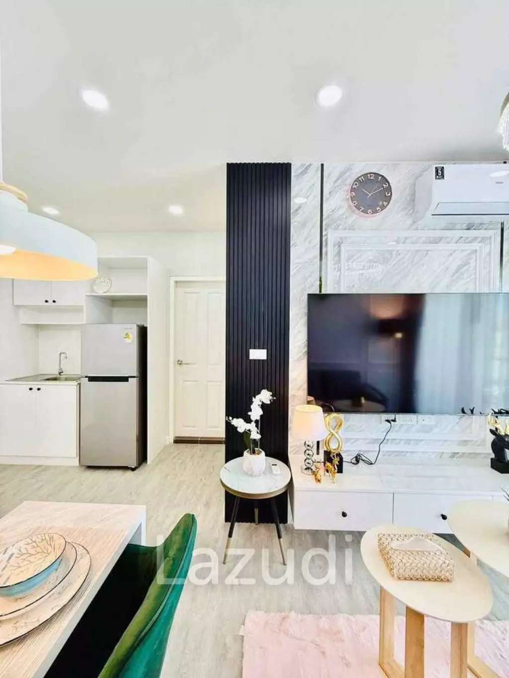1 Bed 1 Bath 30 SQ.M. The Trust Residence Central Pattaya