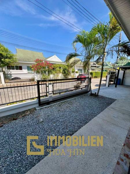 Hua Hin View: Ferienhaus mit 3 Schlafzimmern und 3 Bädern zu vermieten