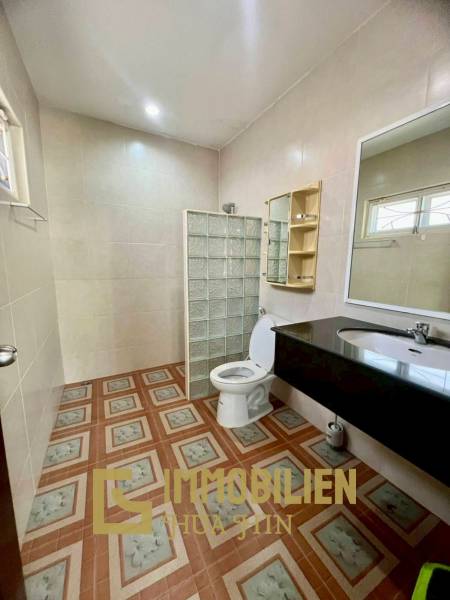 Hua Hin View: Ferienhaus mit 3 Schlafzimmern und 3 Bädern zu vermieten