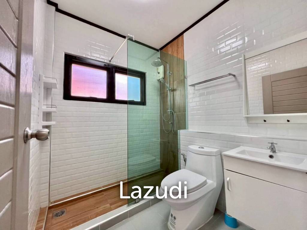 3 Bedroom 3 Bathroom 300 SQ.M. Hin Wong Niwet