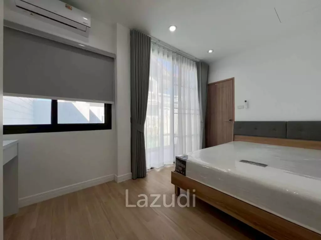3 Bedroom 3 Bathroom 300 SQ.M. Hin Wong Niwet