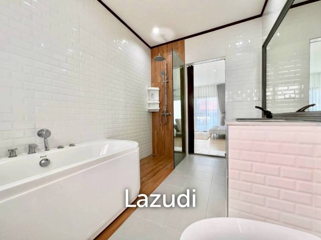 3 Bedroom 3 Bathroom 300 SQ.M. Hin Wong Niwet