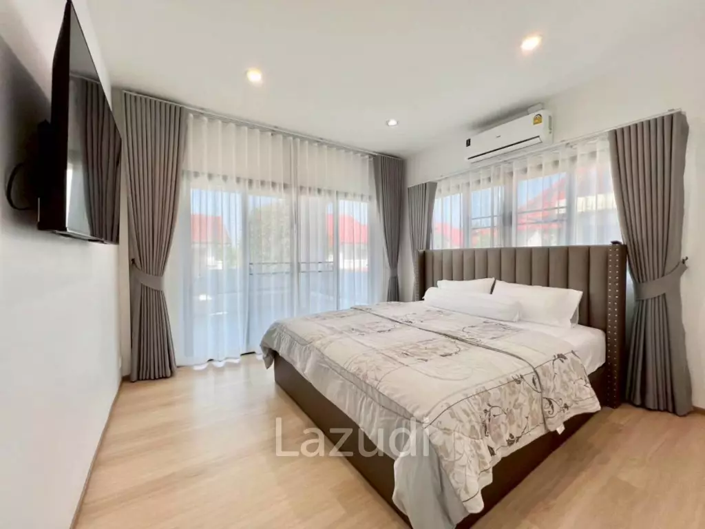 3 Bedroom 3 Bathroom 300 SQ.M. Hin Wong Niwet