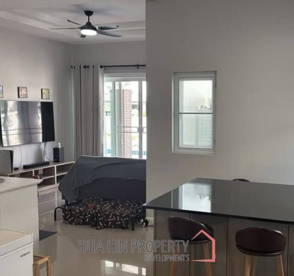 EMERALD VALLEY HUA HIN : 3 bed pool villa