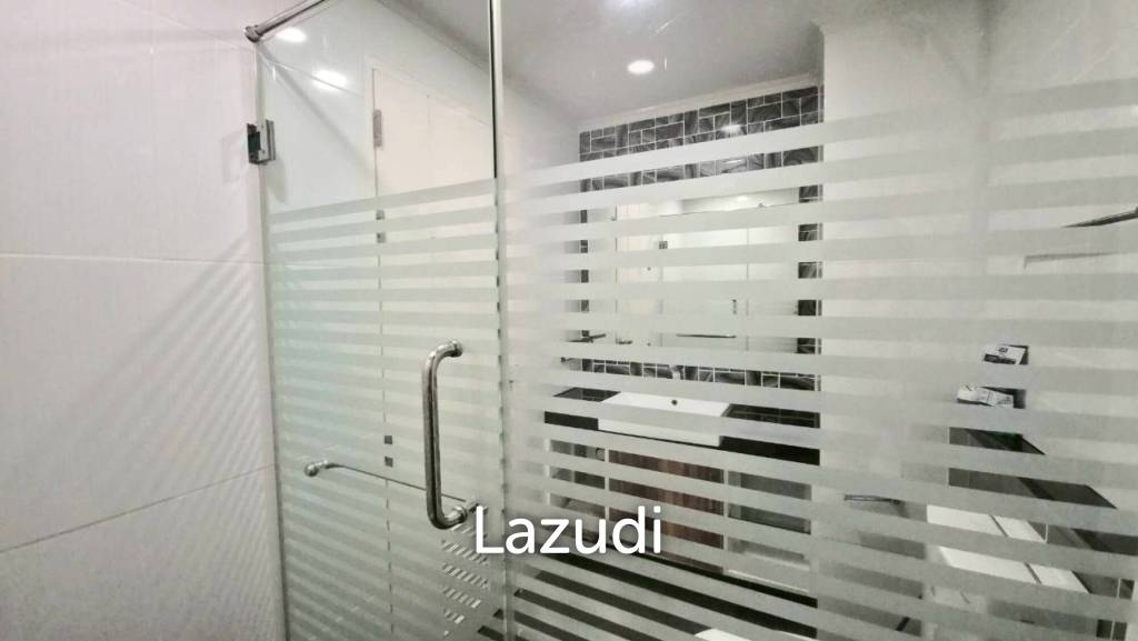 Studio 1 Bathroom 26 SQ.M. Dusit Grand Park