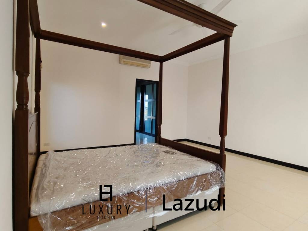 450 sqm Golf Course Villa with Pool in Palm Hills Cha-Am