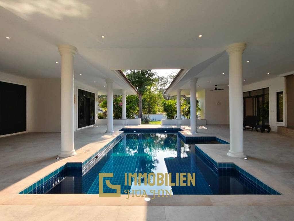 Golfplatzlage / 450 qm Wohnfläche / 2076 qm Grundstück