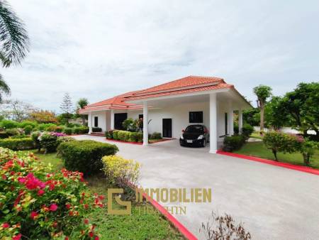 Golfplatzlage / 450 qm Wohnfläche / 2076 qm Grundstück