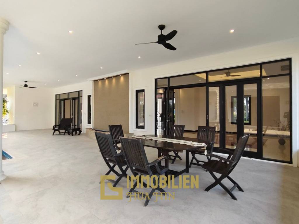 Golfplatzlage / 450 qm Wohnfläche / 2076 qm Grundstück