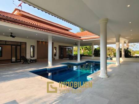 Golfplatzlage / 450 qm Wohnfläche / 2076 qm Grundstück