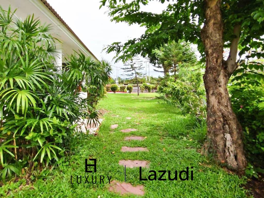 450 sqm Golf Course Villa with Pool in Palm Hills Cha-Am