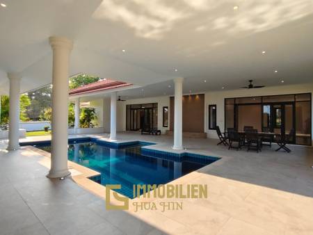 Golfplatzlage / 450 qm Wohnfläche / 2076 qm Grundstück