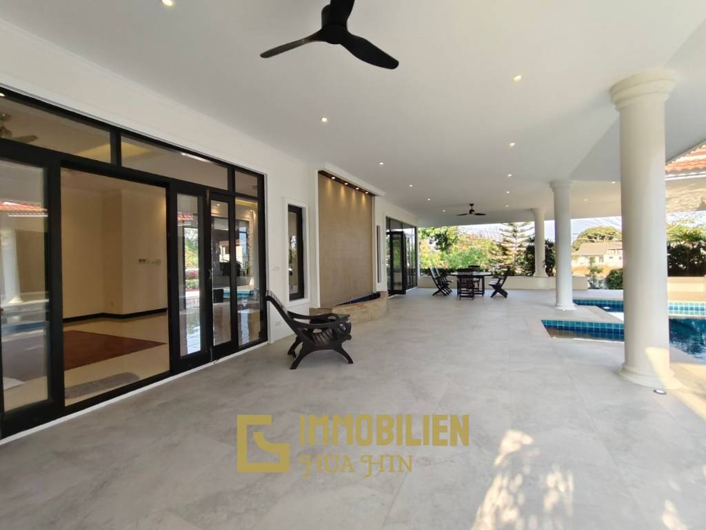 Golfplatzlage / 450 qm Wohnfläche / 2076 qm Grundstück