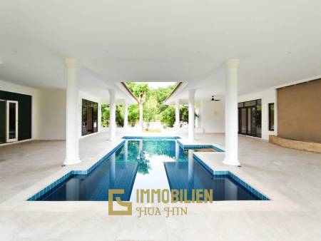 Golfplatzlage / 450 qm Wohnfläche / 2076 qm Grundstück