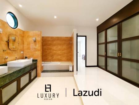 450 sqm Golf Course Villa with Pool in Palm Hills Cha-Am