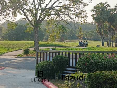 450 sqm Golf Course Villa with Pool in Palm Hills Cha-Am