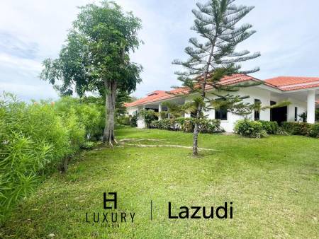 450 sqm Golf Course Villa with Pool in Palm Hills Cha-Am