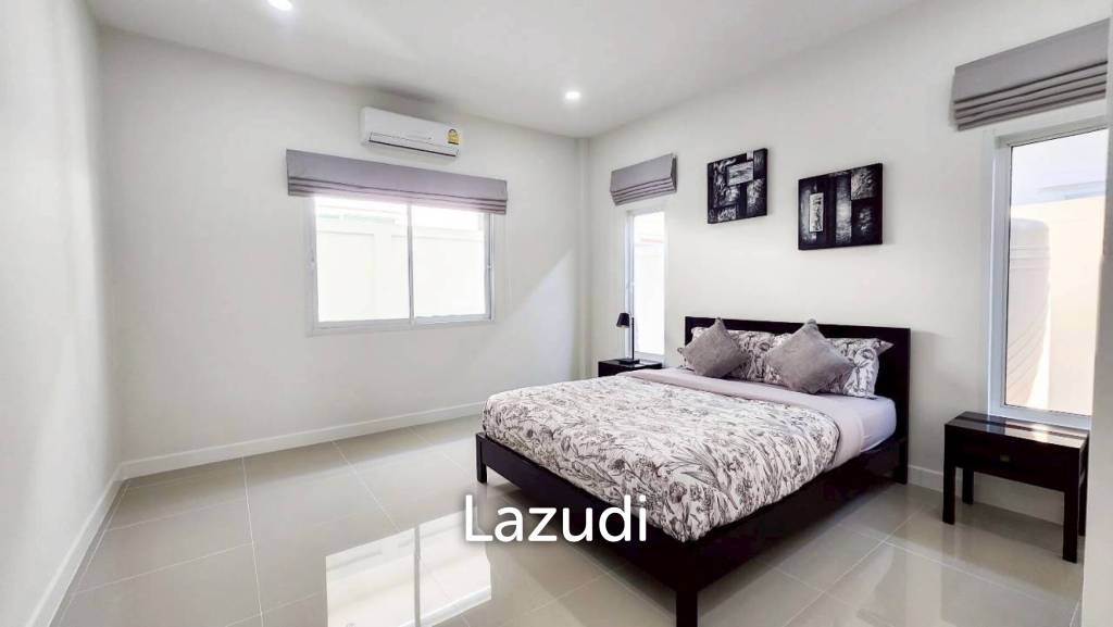 AVENUE 88  GOLD : Renovated 3 Bed Pool Villa