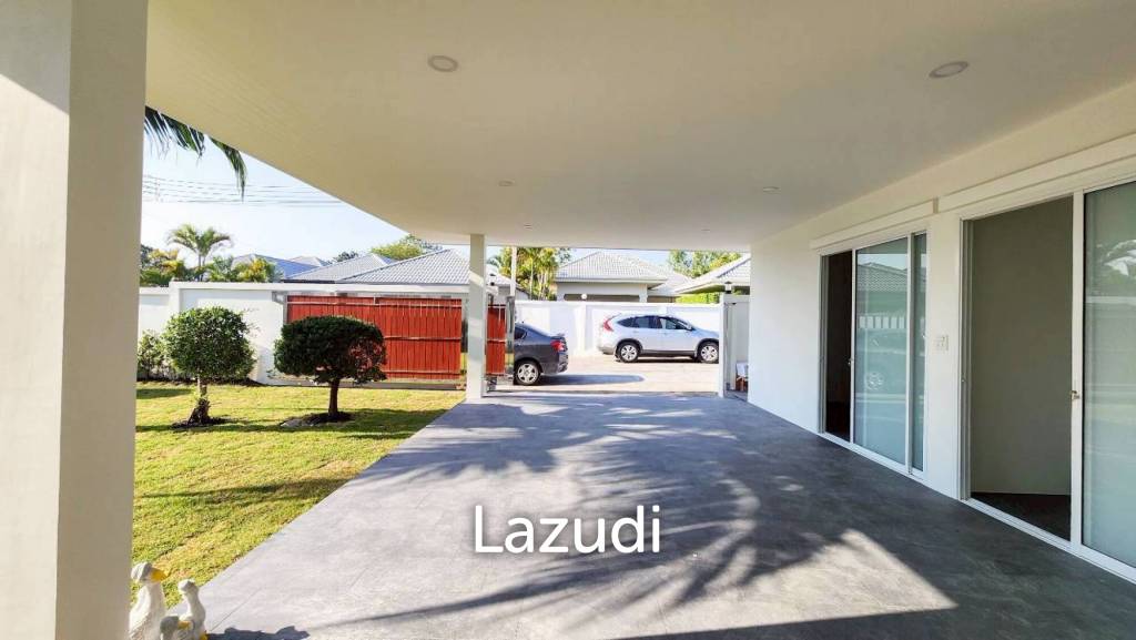 AVENUE 88  GOLD : Renovated 3 Bed Pool Villa