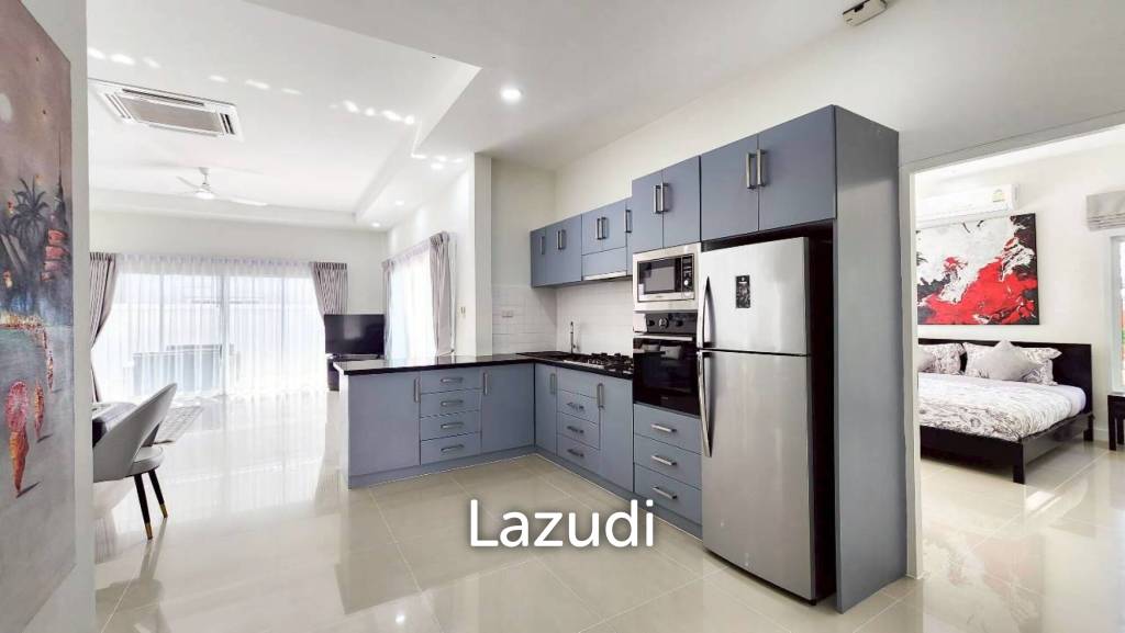 AVENUE 88  GOLD : Renovated 3 Bed Pool Villa